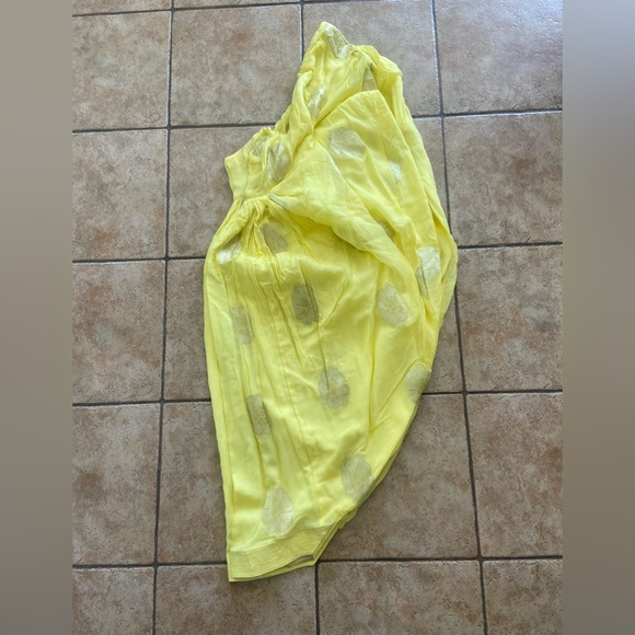 punjabi salwar suit - Picture 2 of 3